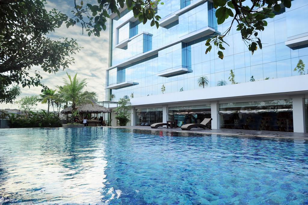 Hotel Santika Tasikmalaya Exteriér fotografie